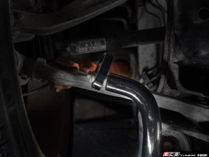 Audi B6/B7 A4/S4 Front Sway Bar & Bushing Kit - 32mm