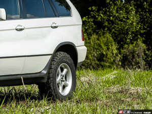 ECS Overland 1.5" Suspension Lift Kit - E53