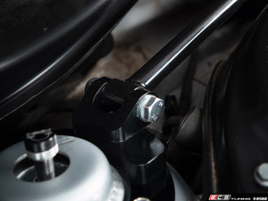 MK6 Golf/GTI/Golf R Front Strut Tower Bar