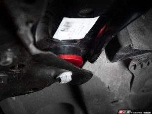 MK6 Jetta Pre-Assembled Front Control Arms - With ECS Monoball Bushings