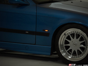 E36 M3/E53 X5 ZiZa Dynamic LED Turn Signals - Smoked