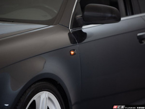 Audi B6/B7/C6/8P Dynamic LED Side Marker Set - Smoked