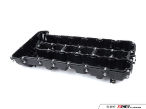N54 Valve Cover