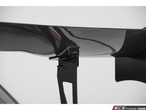 E92 Functional Chassis Integrated Spoiler - Carbon Fiber