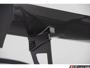 E92 Functional Chassis Integrated Spoiler - Carbon Fiber