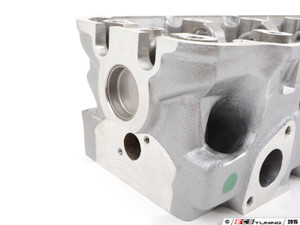 Complete Cylinder Head Basic Replacement Kit | ES2918762