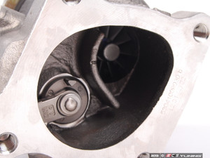 RS4 K04 Turbochargers With Install Kit | ES3247798