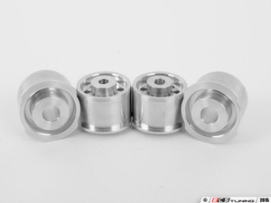 Solid Rear Subframe Bushing Set