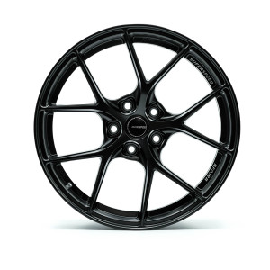 RF05RR Matt Black | 18x8.5 +35 | 5x112