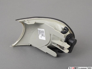 Front Turn Signal Assembly - Right