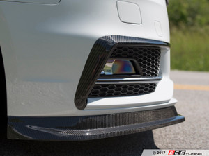 Carbon Fiber Grille Accent Set | ES3569526