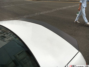 Carbon Fiber Rear Spoiler