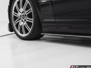 Carbon Fiber Side Skirts