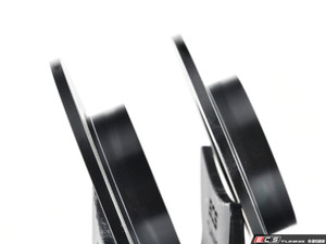 Rear V5 Slotted Brake Rotors - Set (232x9)