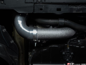 MK8 GTI Throttle Body Charge Pipe Kit - Wrinkle Black