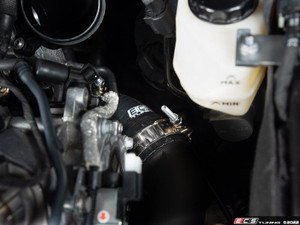 MK8 GTI Silicone Charge Pipe Coupler Kit - Black