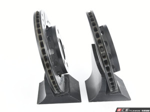 Rear V5 Drilled & Slotted Brake Rotors - Set (256x22)