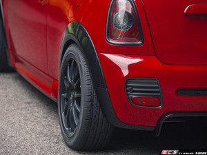 JCW Aero Trim Gloss Black Kit - With Gloss Euro Wheel Arches & Gloss JCW GP2 Diffuser