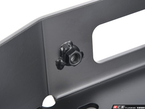E53 Winch Mount Kit