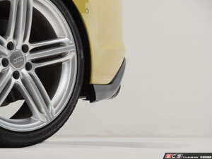 MK8 GTI Carbon Fiber Rear Diffuser