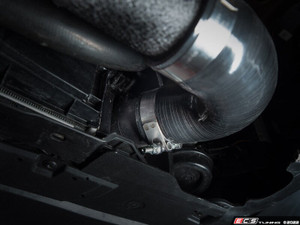 MK8 GTI Intercooler Charge Pipe Kit - Wrinkle Black