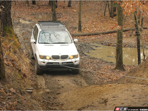 E53 Winch and Light Mount Kit
