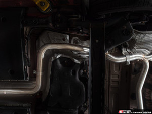 MK7 Jetta Quad Exit Cat-Back Exhaust System - With Carbon Fiber Rear Diffuser & 3.5"  Black Chrome Tips