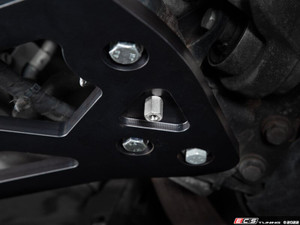 C7 A6 / A7 / S6 / S7 / RS7 Underbody X-Brace
