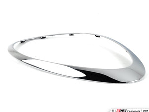 Headlight Trim Ring Chrome - Passenger ( Right )