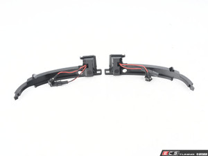Audi B8/8P/8U Dynamic Mirror Turn Signals - Smoked