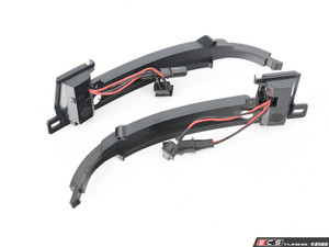 Audi B8/8P/8U Dynamic Mirror Turn Signals - Smoked