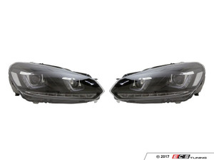 MK7 Style Projector Headlight Set - Black Trim