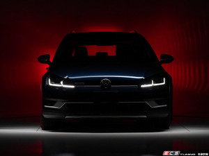 MK7.5 Style Headlight Set - Chrome Trim