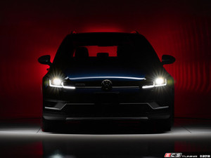 MK7.5 Style Headlight Set - Chrome Trim