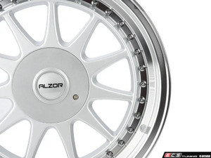 17" Style 5004 Wheels - Set Of Four - ES4507193