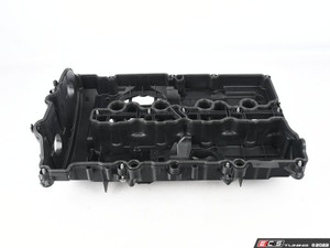 Cylinder Head Cover / Valve Cover - ES4643320