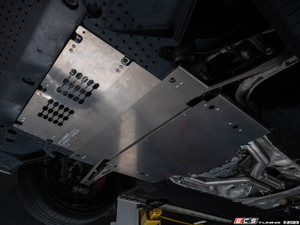 C8 RS6 / RS7 / S6 / S7 Street Shield Skid Plate | ES4840411