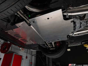 C8 RS6 / RS7 / S6 / S7 Street Shield Skid Plate | ES4840411