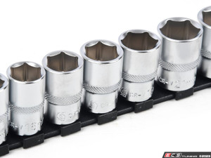 Universal 40 Piece Metric Socket Set With Flex Head Ratchet | ES4780745