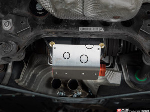 E8x/E9x Billet Differential Cover - 215mm Large Case | ES4830493