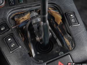 Chassis Mount Short Throw Shifter | ES4839952