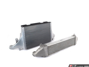 8Y RS3 Front Mount Intercooler | ES4781650