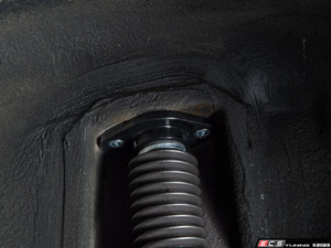 ECS Performance Adjustable Coilover System - E30 - 51mm | ES4691030