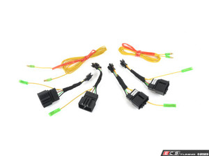MK7.5 European LED Dynamic Tail Light Set - Smoked | ES4810537