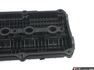 Valve Cover - M52/S52 | ES4759971