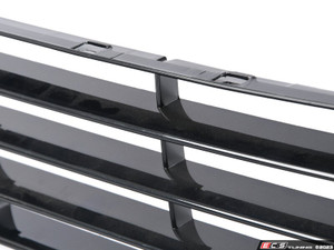 Golf R Front Lower Grille | ES4772679