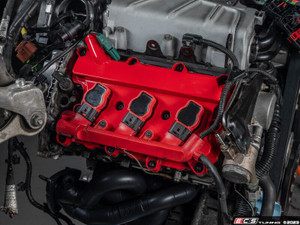 3.0T Valve Cover Upgrade Kit With Gaskets and Hardware - Red | ES4830382