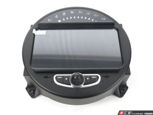 7" Android DVD Multimedia System - With CarPlay & Android Auto | ES4766301