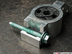 ECS Rear Subframe Locking Collar Kit | ES3647685