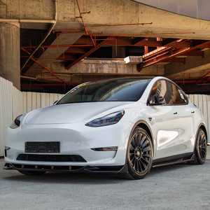 Side Skirts Gloss Black - TESLA Model Y 2020-2025
